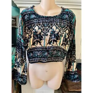 VINTAGE SHIMMERING PRINTED VELVET CROP BELLSLEEVE TOP HIPPIE BOHO S